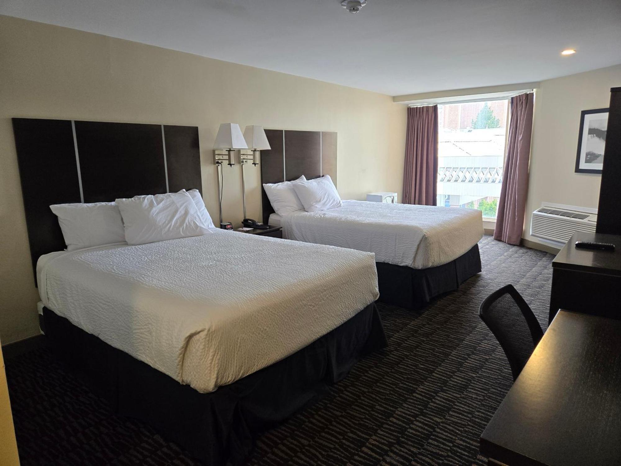 Ramada Plaza By Wyndham Niagara Falls