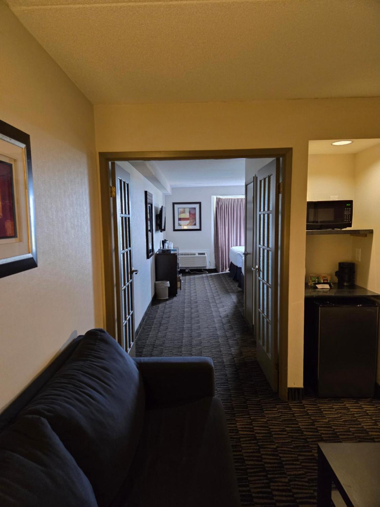Ramada Plaza By Wyndham Niagara Falls