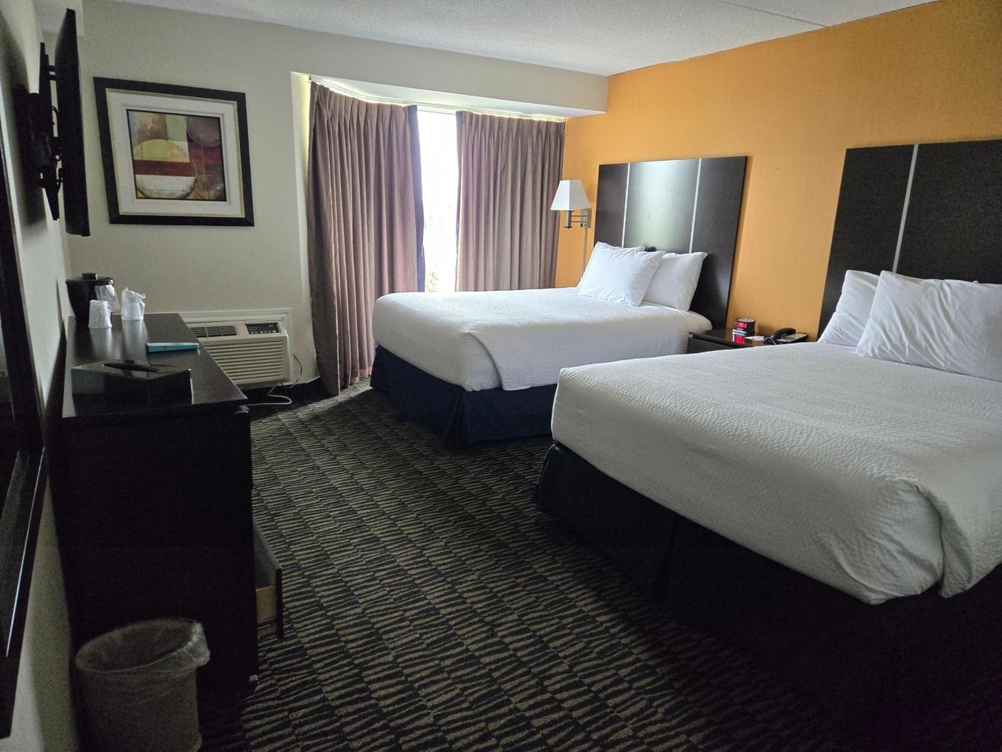 Ramada Plaza By Wyndham Niagara Falls