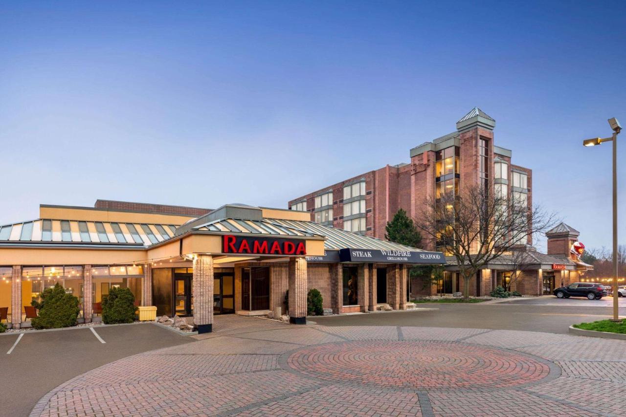 Ramada Plaza By Wyndham 2*