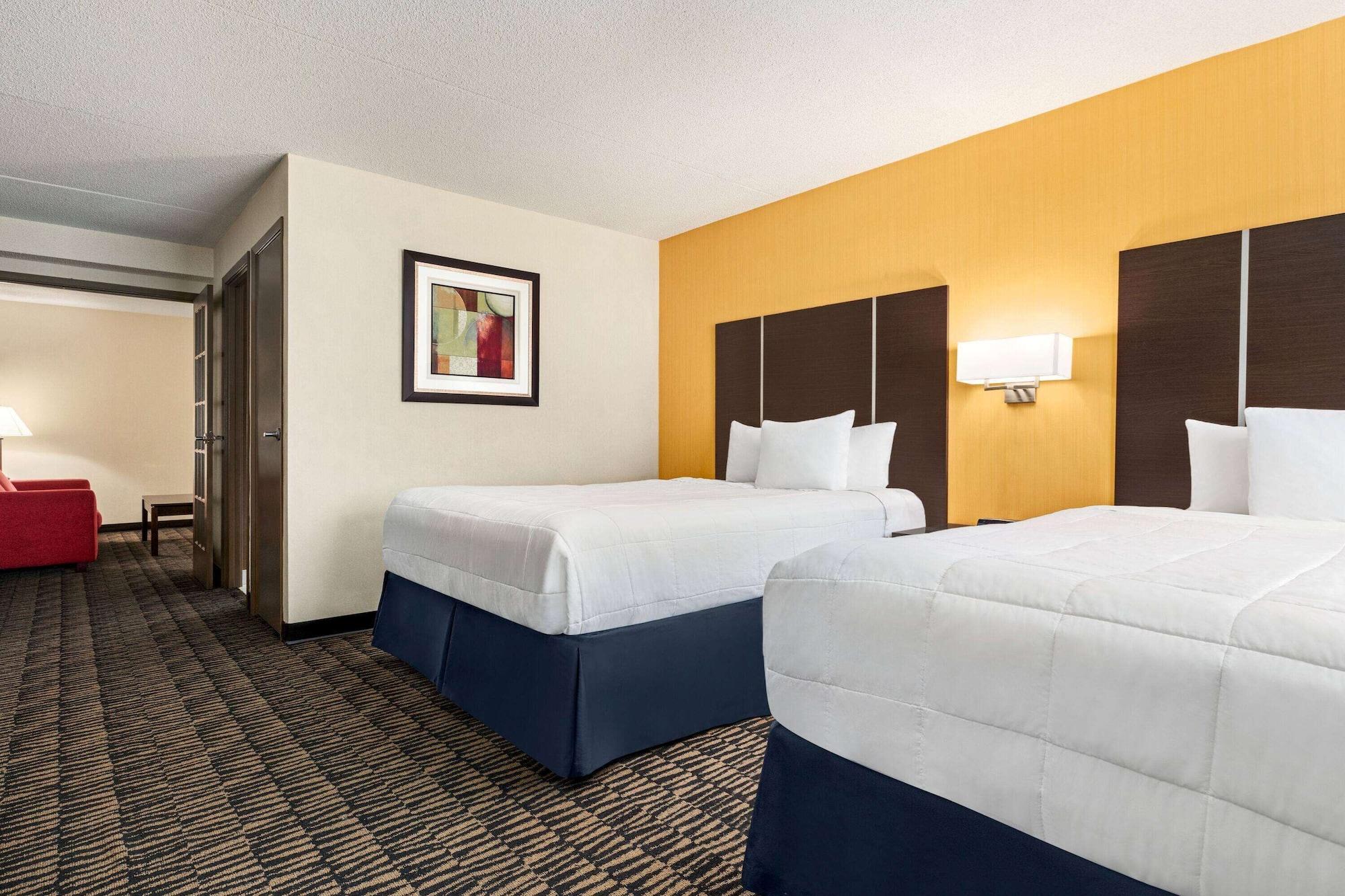 Ramada Plaza By Wyndham