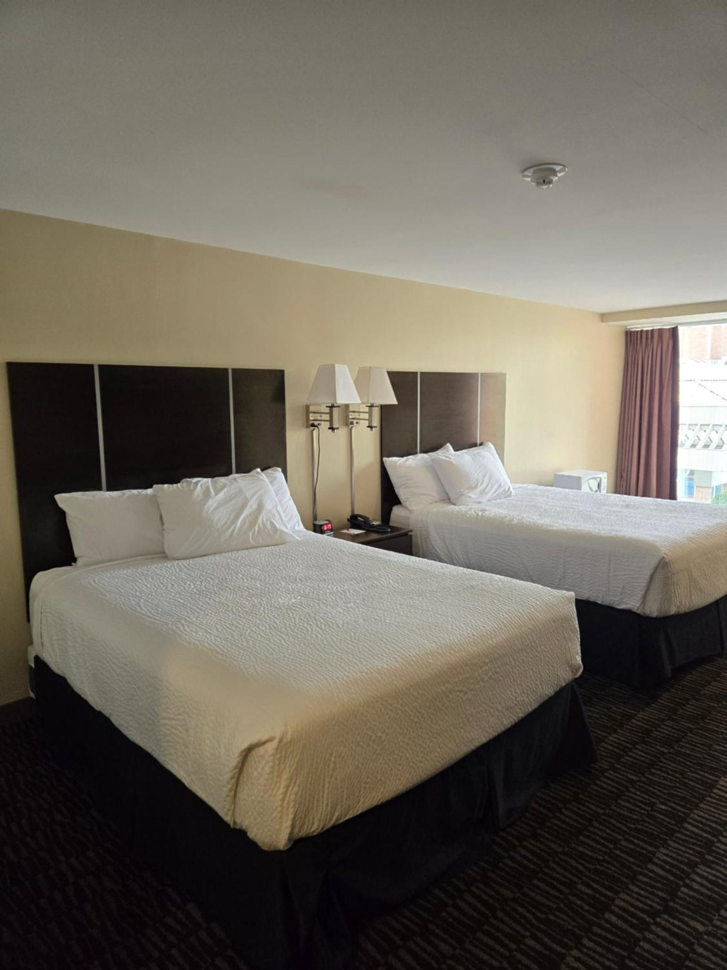 Hotel Ramada Plaza By Wyndham Niagara Falls